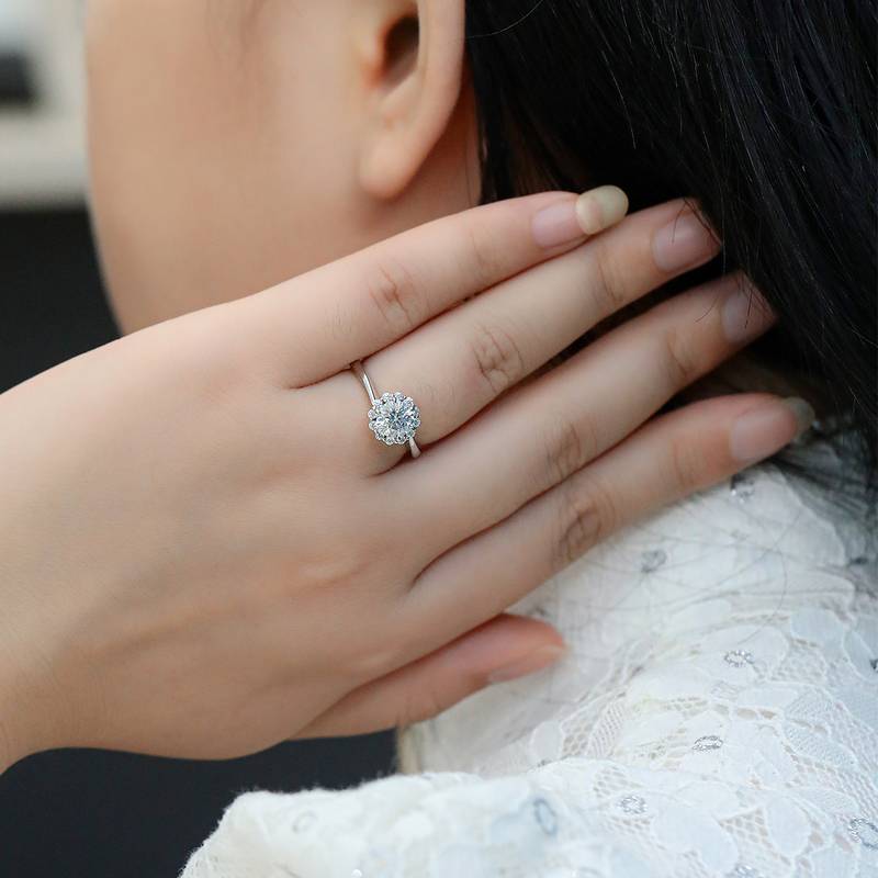 爱火S925银镀白金MoissaniteWomen's Ring1ctD级